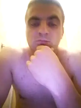 Snapshot of Vovka19 chatting on 06/20/26, 09:31 Vovka19 online show from 06/20/26, 09:31