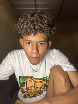 Stickmendez online show from 04/21/26, 03:57