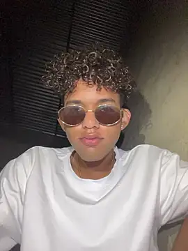 Stickmendez online show from 04/12/26, 02:37