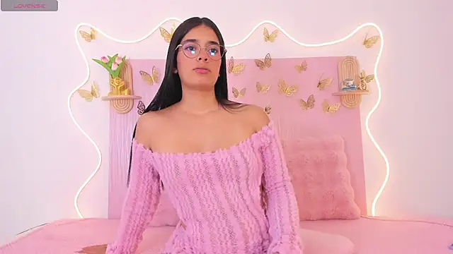 Isaa-queen online show from 04/08/26, 08:54