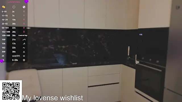 HinaVibe online show from 03/19/26, 04:18