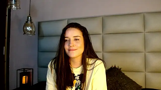 ashley-green- online show from 03/05/26, 01:24