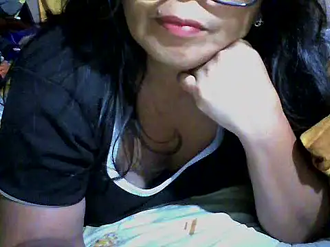 Flowerblossom123 online show from 04/10/26, 07:10