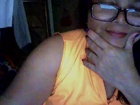 Flowerblossom123 online show from 03/29/26, 08:38