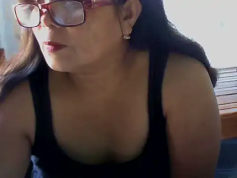 Flowerblossom123 online show from 04/14/26, 03:55