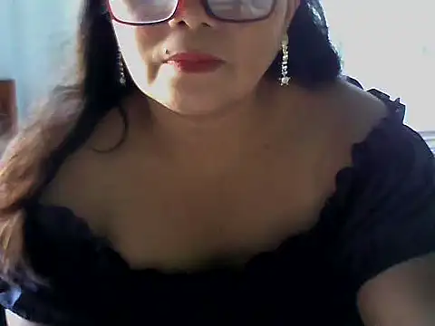 Flowerblossom123 online show from 04/17/26, 04:26