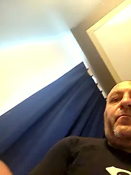 sissy2727 online show from 04/17/26, 09:50