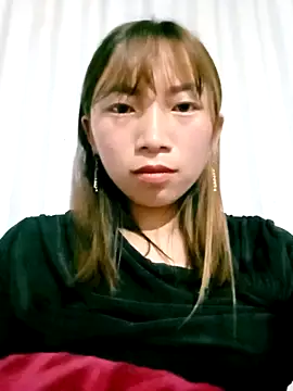 Xuka-xx online show from 04/28/26, 04:44