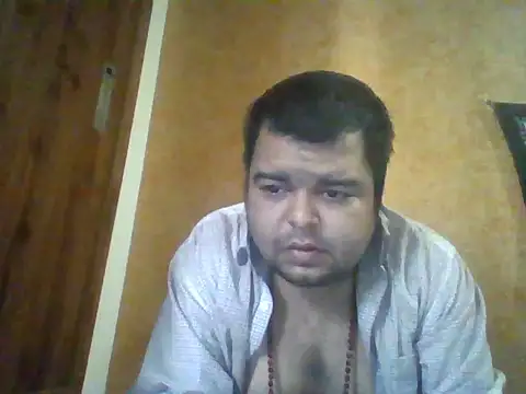 Snapshot of skey321 chatting on 06/02/26, 04:56 skey321 online show from 06/02/26, 04:56