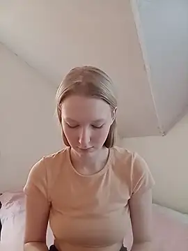 Snapshot of TanyaSavel chatting on 02/24/26, 09:21 TanyaSavel online show from 02/24/26, 09:21