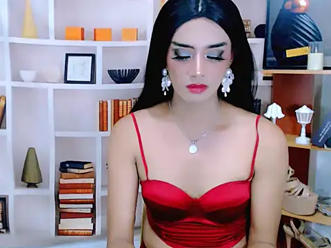 Queeny Cassandra online show from 05/12/26, 06:43