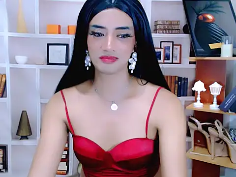 Queeny Cassandra online show from 05/09/26, 02:42