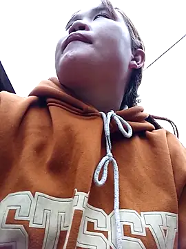 Snapshot of Kathyk7 chatting on 03/04/26, 10:12 Kathyk7 online show from 03/04/26, 10:12