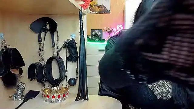 KristiTopxx online show from 04/05/26, 07:31