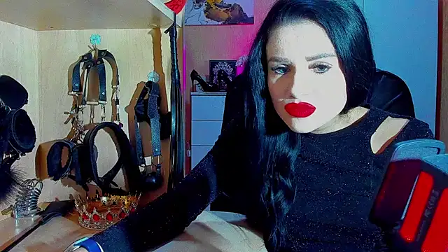 KristiTopxx online show from 10/22/25, 08:30