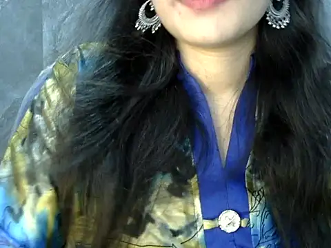 Neha Sharma2 online show from 03/06/26, 10:21