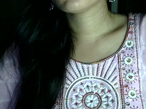 Neha Sharma2 online show from 04/07/26, 03:47