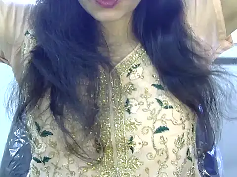 Neha Sharma2 online show from 05/24/26, 11:21