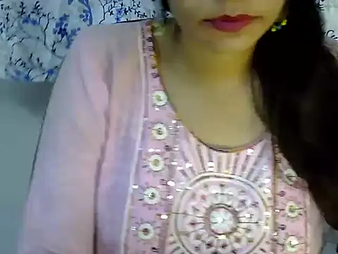 Neha Sharma2 online show from 07/17/26, 01:41
