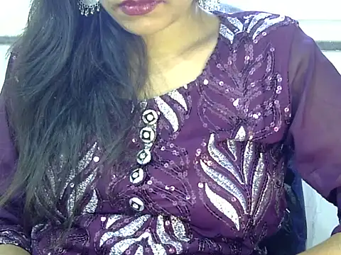 Neha Sharma2 online show from 05/04/26, 11:13