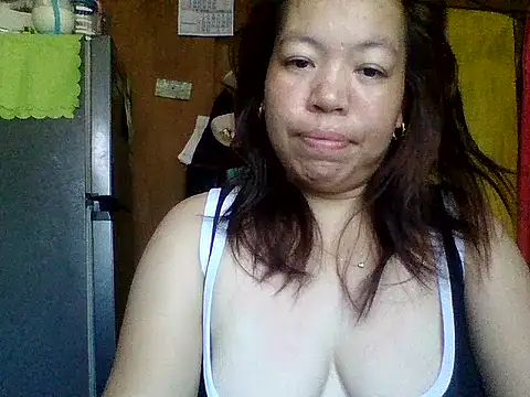 sweet lhyn online show from 06/16/26, 04:34