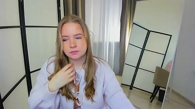 Arya Thomas online show from 03/06/26, 12:00