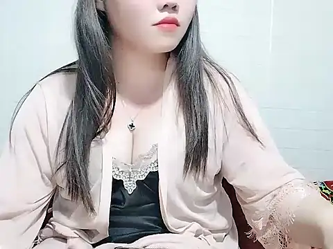 Snapshot of Kitty-lick chatting on 02/25/26, 02:28 Kitty-lick online show from 02/25/26, 02:28