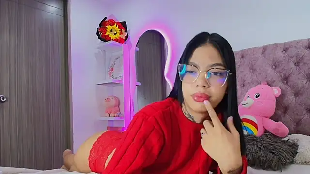 CamilaVelour online show from 04/03/26, 03:13