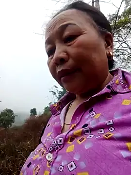 heesuu11 online show from 03/05/26, 01:13