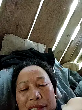 heesuu11 online show from 04/07/26, 05:31