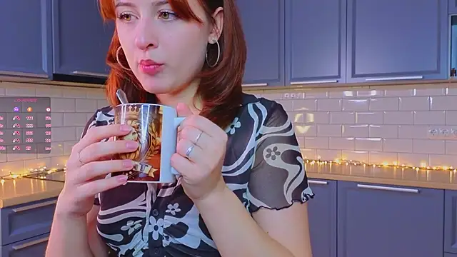 LolaCrazy  online show from 02/28/26, 03:44