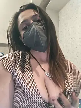 ChocoLustGirl online show from 04/01/26, 09:01