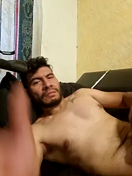 boyp3netrat0r online show from 04/24/26, 11:01