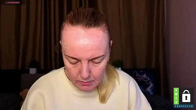 Snapshot of Bella_soulmate chatting on 05/03/26, 05:23 Bella soulmate online show from 05/03/26, 05:23