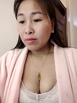 Snapshot of 01_ANNA_01 chatting on 02/23/26, 01:44 01 ANNA 01 online show from 02/23/26, 01:44