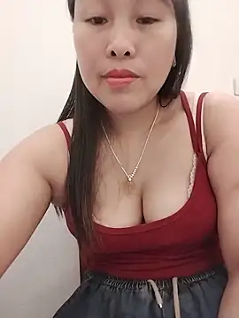 Snapshot of 01_ANNA_01 chatting on 06/16/26, 05:24 01 ANNA 01 online show from 06/16/26, 05:24