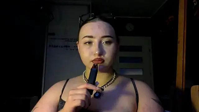 Snapshot of AriaWet chatting on 07/01/26, 07:25 AriaWet online show from 07/01/26, 07:25