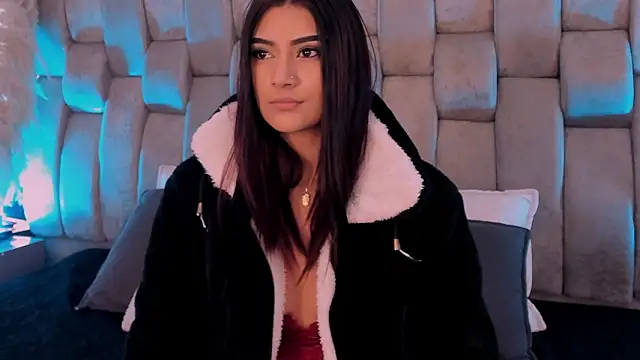 KatherineRuiz  online show from 03/09/26, 12:30