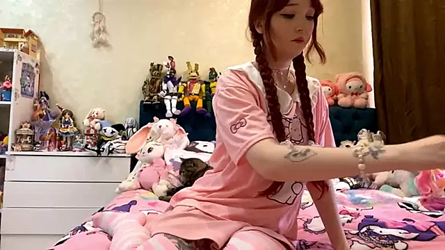 AlisaHoshiCos online show from 04/17/26, 08:17