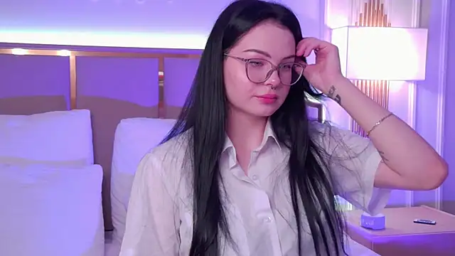 CindyMil online show from 06/21/26, 06:30