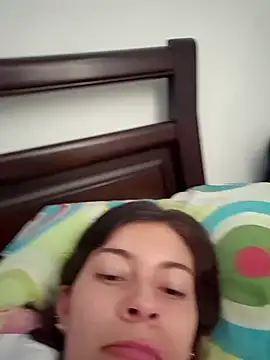 IrisBound online show from 04/18/26, 02:08