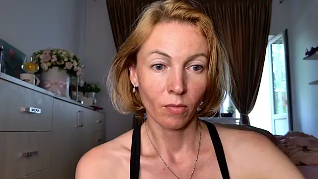 angelicfenix online show from 05/17/26, 01:33