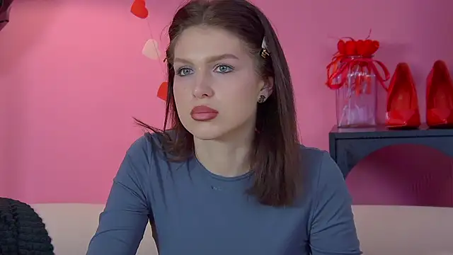 Snapshot of KristiClar chatting on 02/25/26, 06:46 KristiClar online show from 02/25/26, 06:46