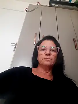 Snapshot of Camilegaucha chatting on 04/25/26, 06:38 Camilegaucha online show from 04/25/26, 06:38