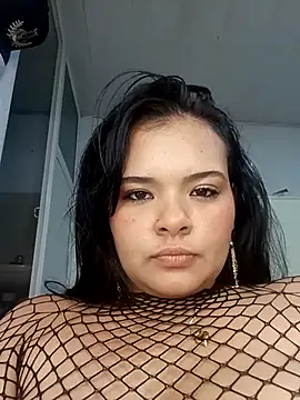 Emily Rouse23 online show from 04/23/26, 04:52