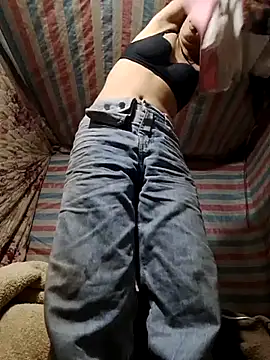 Lala-labu online show from 03/15/26, 02:18