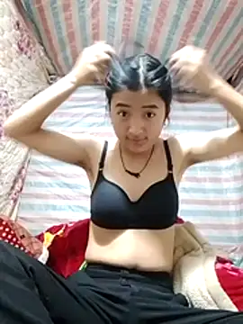 Lala-labu online show from 03/16/26, 01:57