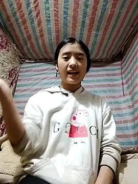 Lala-labu online show from 03/16/26, 08:29