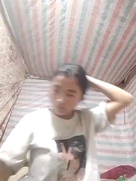 Lala-labu online show from 04/02/26, 12:40