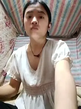 Lala-labu online show from 03/25/26, 03:50